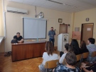 Следователи от Окръжната прокуратура във Велико Търново проведоха срещи с ученици в СУ „Вела Благоева“